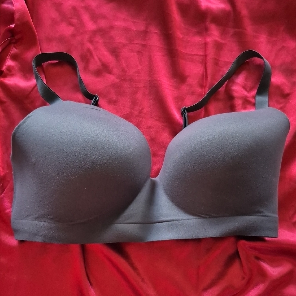 Soma Black T-Shirt Bra with Seamless Molded Cups